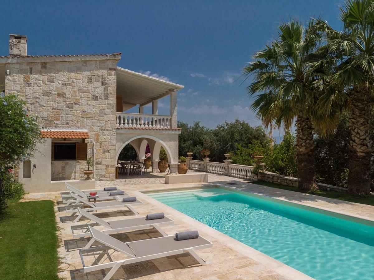 Ionian Garden Villas - Villa Pietra เวนิทเซส ภายนอก รูปภาพ