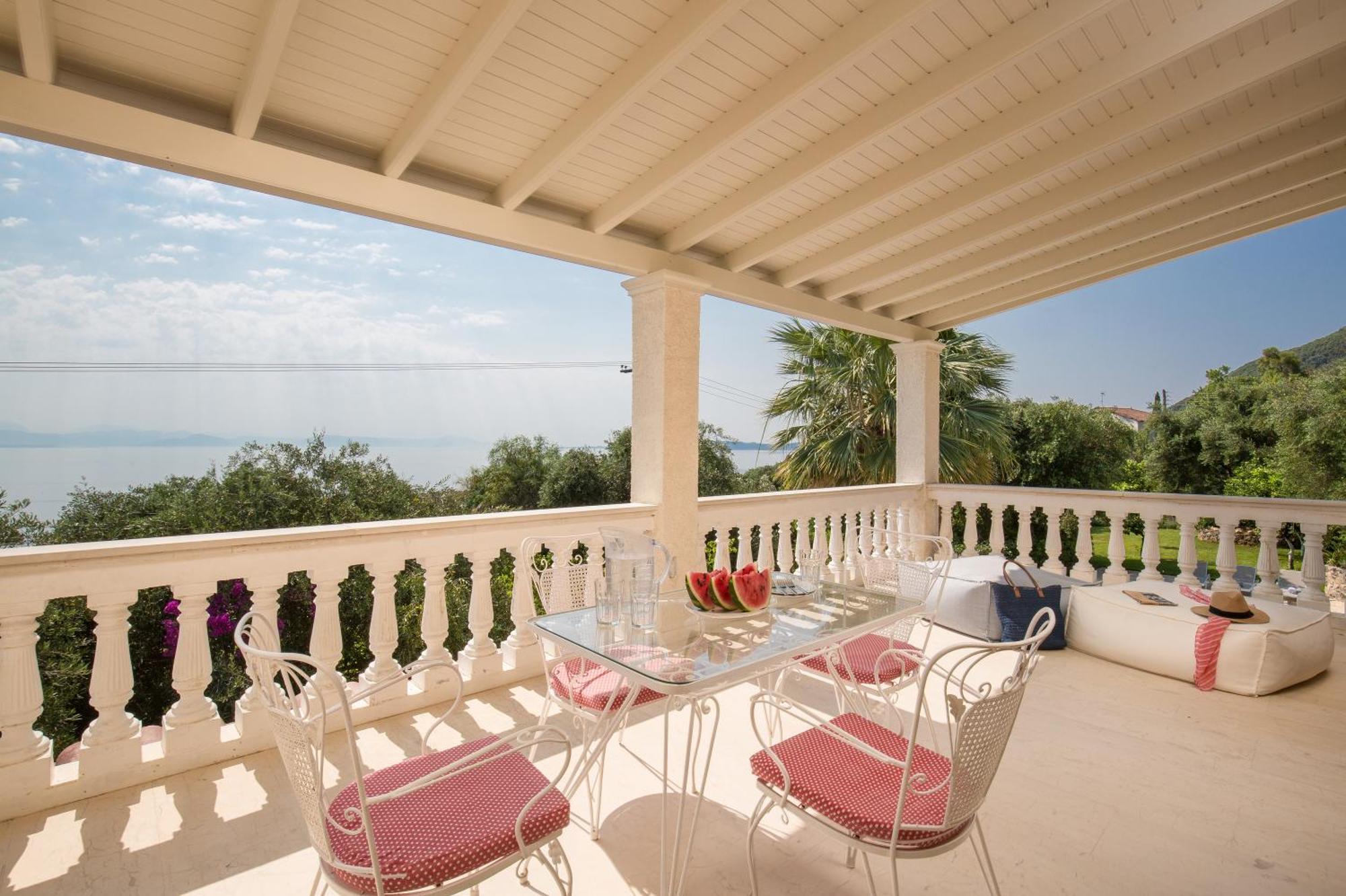 Ionian Garden Villas - Villa Pietra เวนิทเซส ภายนอก รูปภาพ